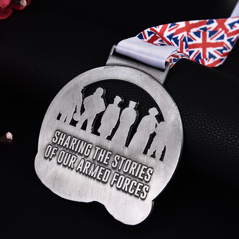 Metalna medalja za maraton – prilagodljiva, s kreativnim dizajnom za školske sportske događaje