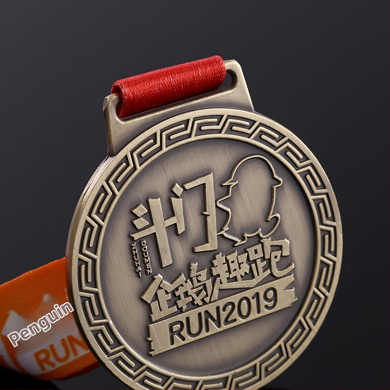 Prilagođene kreativne medalje za školske sportske događaje, počasne ploče, metalne medalje za maratone u zlatnoj, srebrnoj i brončanoj boji — veleprodaja