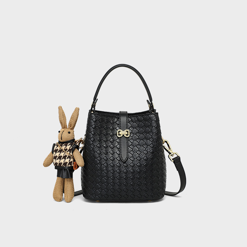 Ženska bucket torba, ljeto 2026, crossbody, pletena, luksuzni modni dodatak