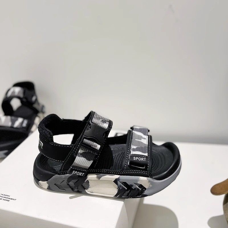 Dječje sandale s zatvorenim prstima, ljeto 2023, lagane neklizajuće plažne sandale s Velcro kopčom, kamuflažni uzorak, korejskog stila, gornji dio od sintetičke kože, PU đon
