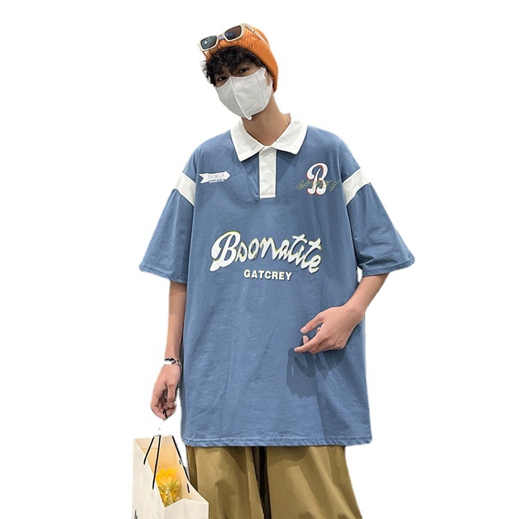 Muški polo s japanskim stilom i blok bojama, kratkih rukava, hip-hop otisak s riječima, opušteni fakultetski stil, prilagodljivo