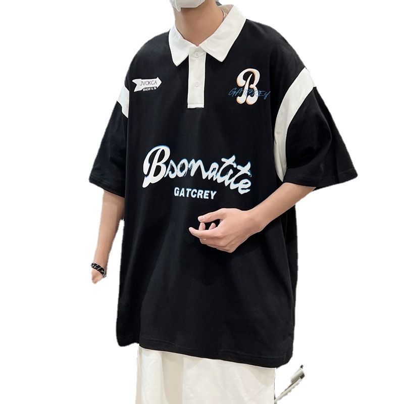 Muški polo s japanskim stilom i blok bojama, kratkih rukava, hip-hop otisak s riječima, opušteni fakultetski stil, prilagodljivo