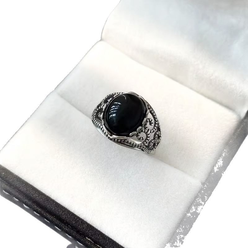 Srebrni prsten 925 s šupljim obsidijanom za muškarce — ugraviran križni uzorak, ovalni oblik, imitacija crnog jadeita