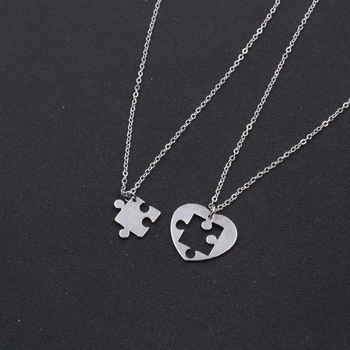 Ogrlica za parove sa srcem-puzzle privjeskom, od titan čelika, kratki stil, unisex