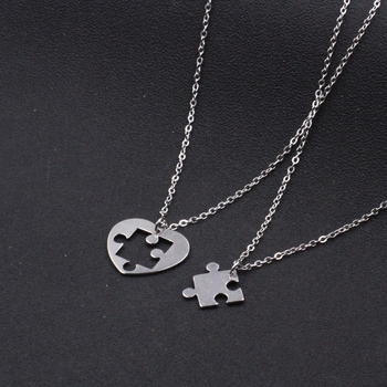Ogrlica za parove sa srcem-puzzle privjeskom, od titan čelika, kratki stil, unisex