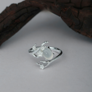Ice Heart Flower, S925 srebro, bijeli ahat chalcedon, otvoreni prsten, lagan luksuz
