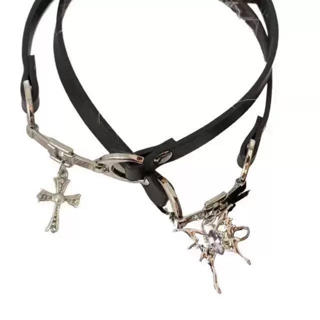 Y2K kožený choker s krížom pre dievčatá, jedinečný sladko‑cool hip-hop štýl náhrdelníka
