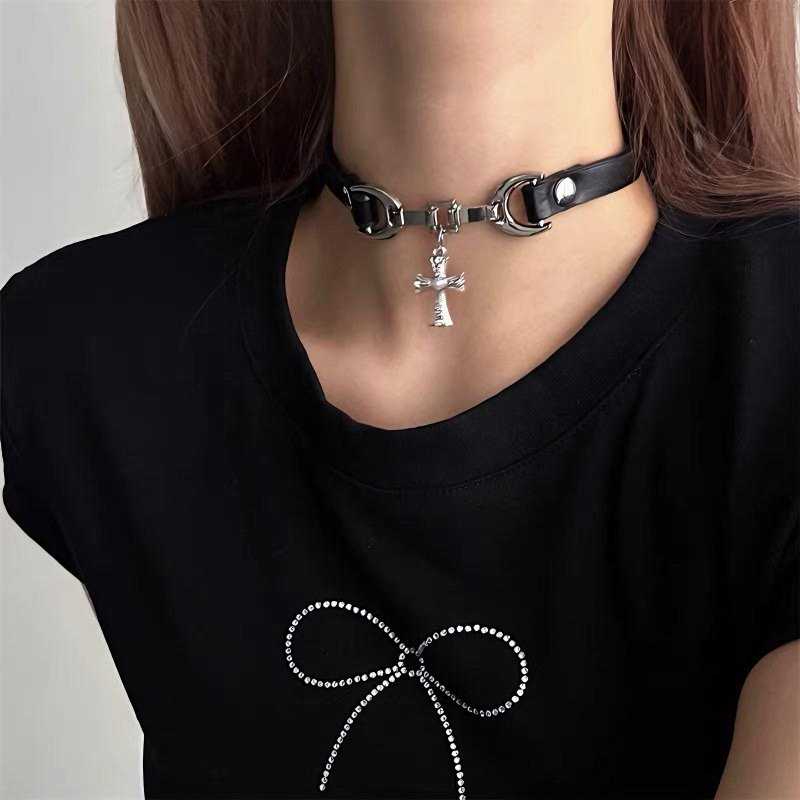 Y2K kožený choker s krížom pre dievčatá, jedinečný sladko‑cool hip-hop štýl náhrdelníka