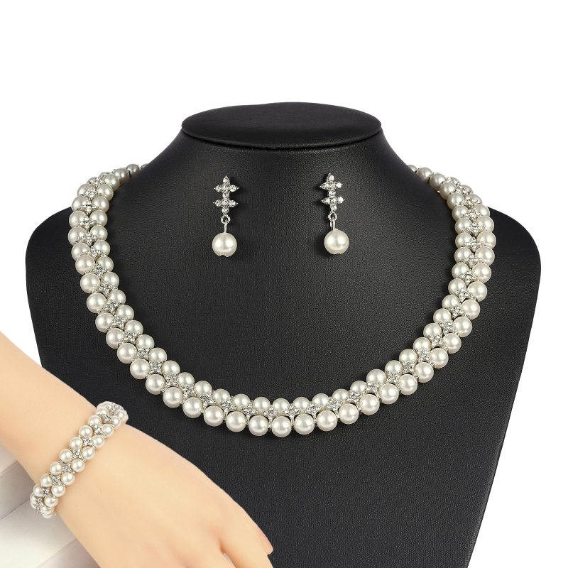 Set nakita: ogrlica, naušnice i narukvica, elegantan dizajn za vjenčanu haljinu