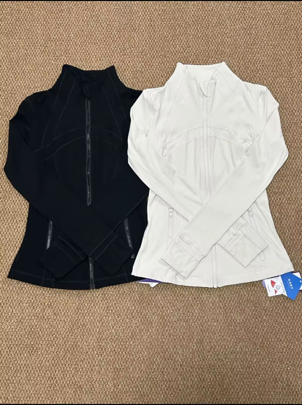 Ženska sportska jakna za jogu i fitness, uski kroj, tanak materijal, dugi rukavi, proljetni kratki stil, japansko-korejski casual