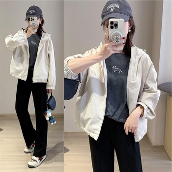 Ženska proljetna jakna s kapuljom i dvostrukim zatvaračima, twill tekstura, cocoon kroj, standardna duljina, dugi rukavi, casual japansko-korejski stil, boje bež, ružičasta i tamno siva, veličine M, L