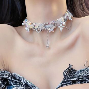 Slatka bijela višeslojna choker ogrlica s leptirima i zvijezdom s petokrakom za žene