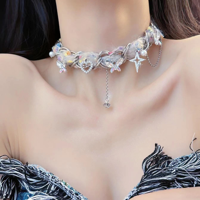Slatka bijela višeslojna choker ogrlica s leptirima i zvijezdom s petokrakom za žene