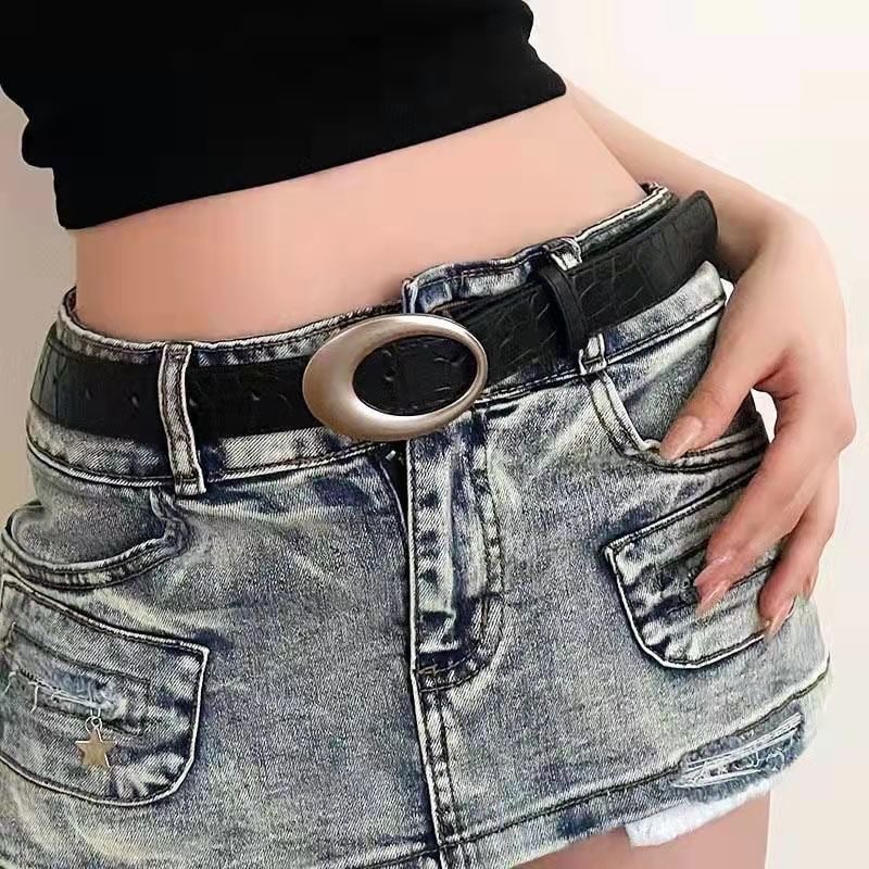 Crveni ženski kaiš od umjetne kože, Y2K retro stil, visokokvalitetni dodatak, širina 2–4 cm, duljina 105 cm, pogodan za traperice