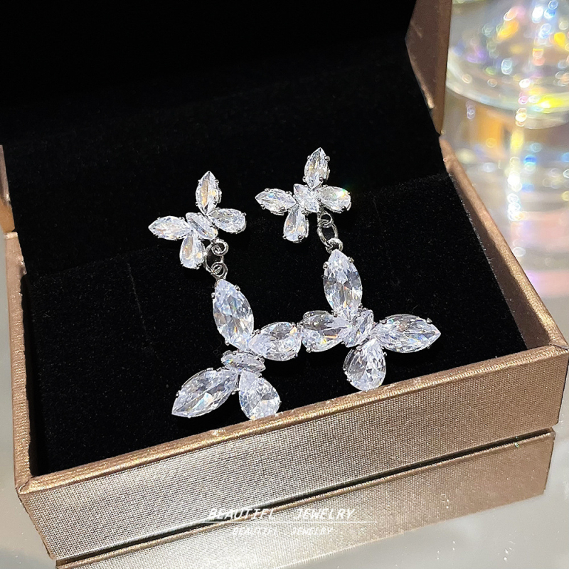 Delikatne cirkonijske naušnice s motivom leptira, elegantan minimalistički dizajn, za žene, japansko-korejski stil