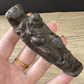 Χειροποίητο μπρούτζινο διακοσμητικό γραφείου σε αντι-παλιωμένο στυλ, βάρος για χαρτί με κινεζική ζωγραφική σε ρυζόχαρτο, καλλιγραφία, Τα Τέσσερα Θησαυρίσματα της Μελέτης, παλαιωμένο φινίρισμα