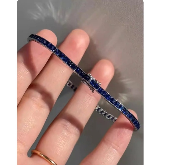 Klein Blue blještava narukvica s imitacijom dijamantnog cirkonija, elegantna i izuzetno tanka, slojevita, geometrijski vintage dizajn