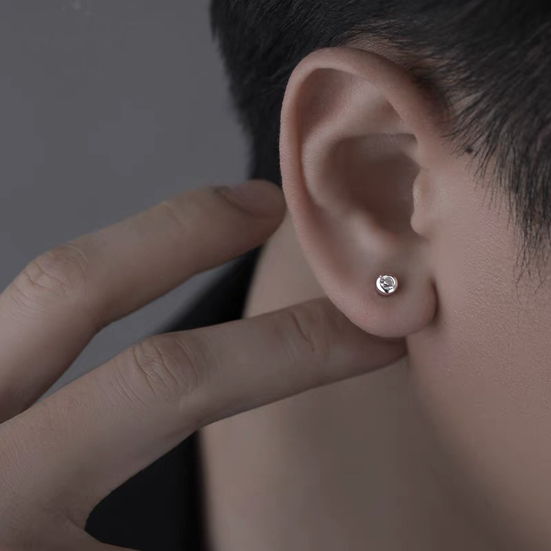 S999 Srebrne kružne naušnice s cirkonima – minimalističke unisex