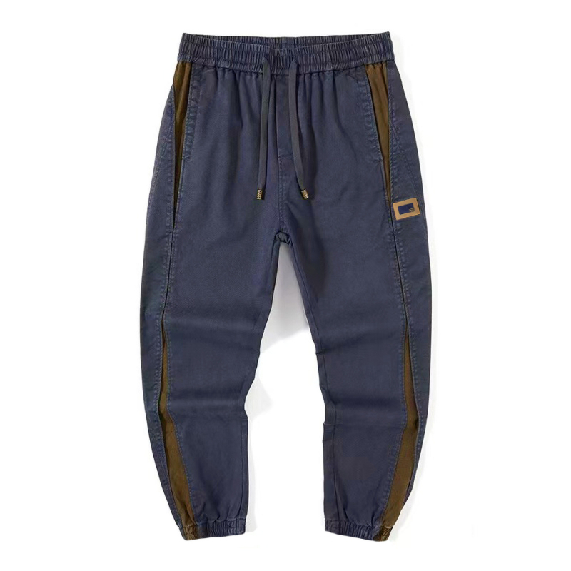 Muške casual hlače s kontrastnim blokovima boja, cargo stil, opuštena silueta, sužene na gležnjevima