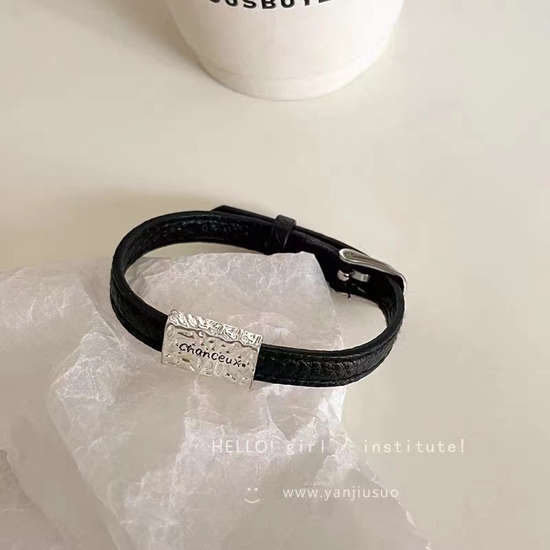 Crni kožni narukvica s perlicama, unisex