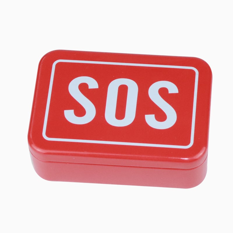 Kit de urgență auto pentru călătorii în aer liber — unelte portabile de supraviețuire și prim ajutor