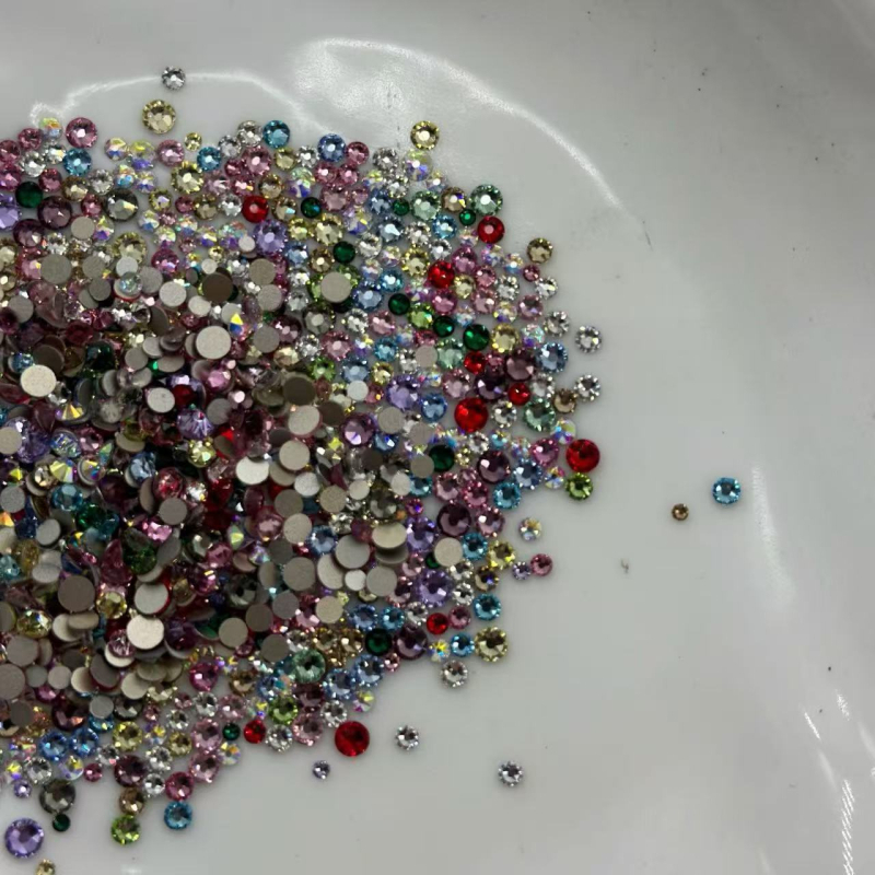 Cristale K9 pentru unghii, rotunde, cu bază plată, albastru deschis, strălucire intensă, DIY pietre de diamant zdrobite
