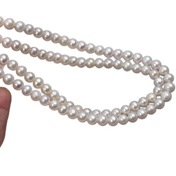 Prirodne slatkovodne perle promjera 5–6 mm, gotovo okrugle, s blagim nedostacima, poluproizvod za DIY ogrlicu