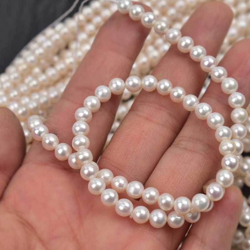 Prirodne slatkovodne perle promjera 5–6 mm, gotovo okrugle, s blagim nedostacima, poluproizvod za DIY ogrlicu