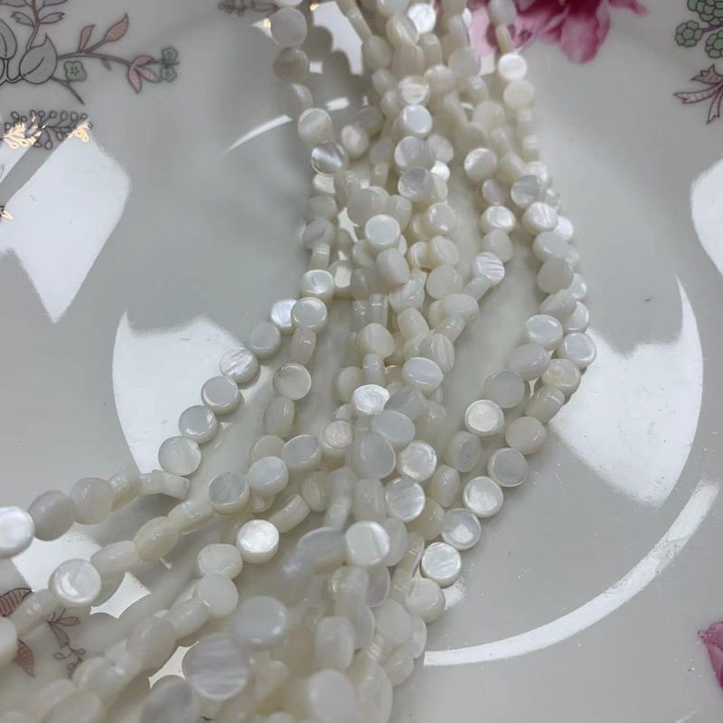 Kružne školjke perle s ravnim otvorima za DIY nakit — naušnice, ukosnice za kosu, cvjetni ukrasi, narukvice, labave perle (poluproizvodi)