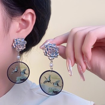 Cirkularne naušnice s motivom cranea, retro geometrijski dizajn, kineski stil za Hanfu i cheongsam, s cvjetnim perlama