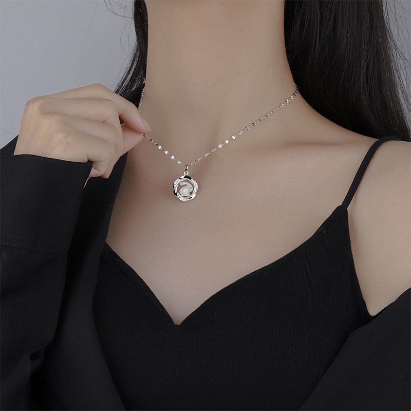 Difeng s999 Sterling Srebro Hetian Jade Slatki Zec Ogrlica – Originalni dizajn, privjesak od Hetian jade, lanac za ključnicu, azijsko nadahnuće