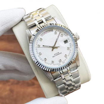 Automatické mechanické hodinky s tromi ručičkami, diamantové vsadenia, dvojitý kalendár, nerezová oceľová remienka pre mužov