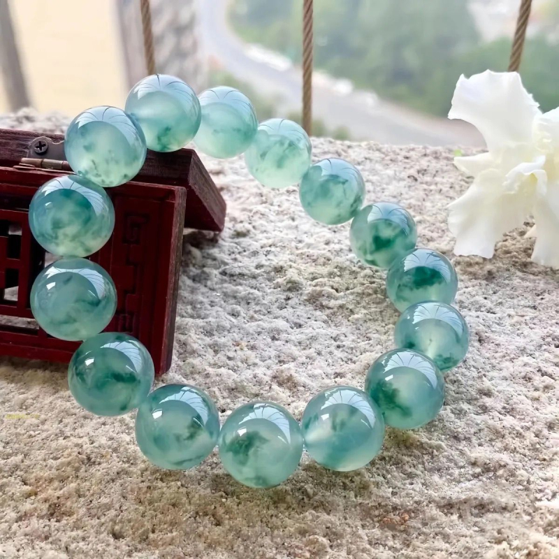Autentična prirodna narukvica od nefrita s plivajućim cvjetnim uzorkom, smaragdno zelena boja, Dulong jade, unisex okrugle perle