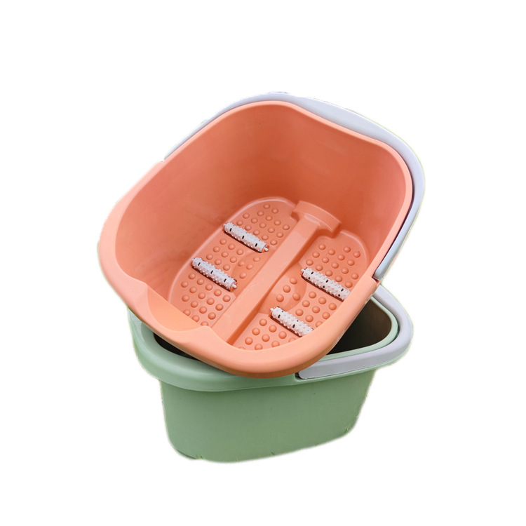 Пластмасова удебелена ваничка за крака с четири колела, преносима масажна ваничка за крака с ролери