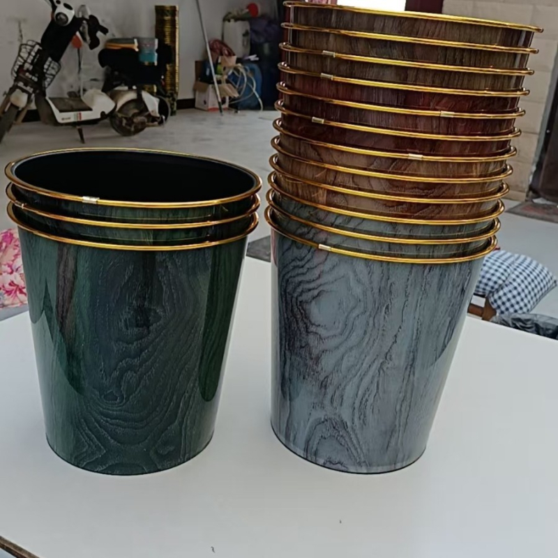 Plastični koš za otpad s drvenim uzorkom i zlatnim rubom, bez poklopca, 10 L, okrugli, za kupaonicu, hotel, restoran, sobu za goste