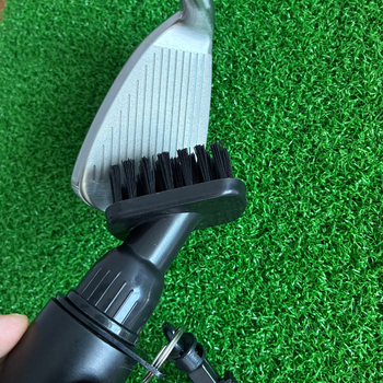 Četka za čišćenje golf palica s automatskim dovodom vode