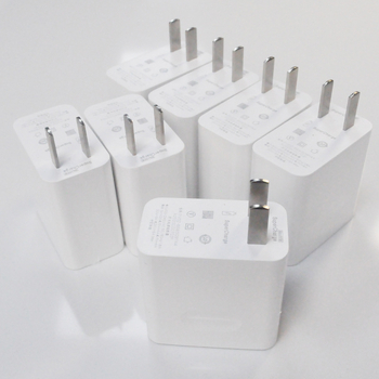 Încărcător rapid de 66W pentru smartphone-uri Apple, Android, Huawei și Vivo S16 – compatibil USB-C