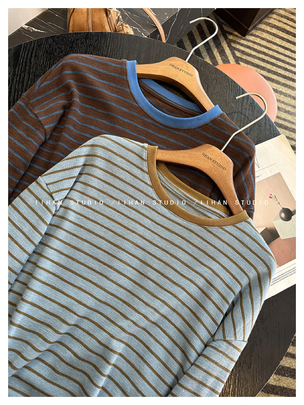 Ženski pleteni top za jesen uz kontrastne pruge, slobodan kroj, okrugli izrez, dugi rukavi, retro casual stil
