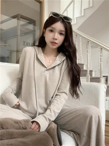 Нов дамски спортен костюм от две части за пролет и есен, свободен силует, корейски стил — суитшърт и широки панталони
