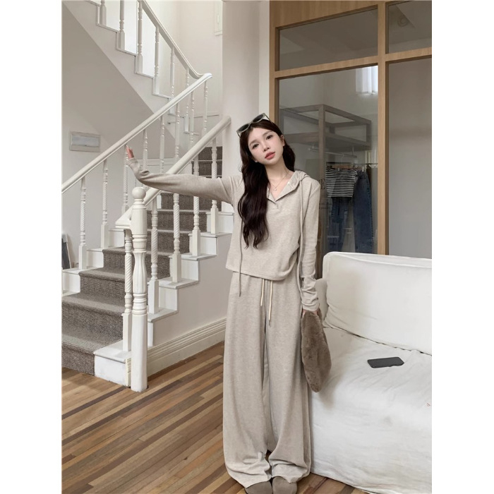 Нов дамски спортен костюм от две части за пролет и есен, свободен силует, корейски стил — суитшърт и широки панталони