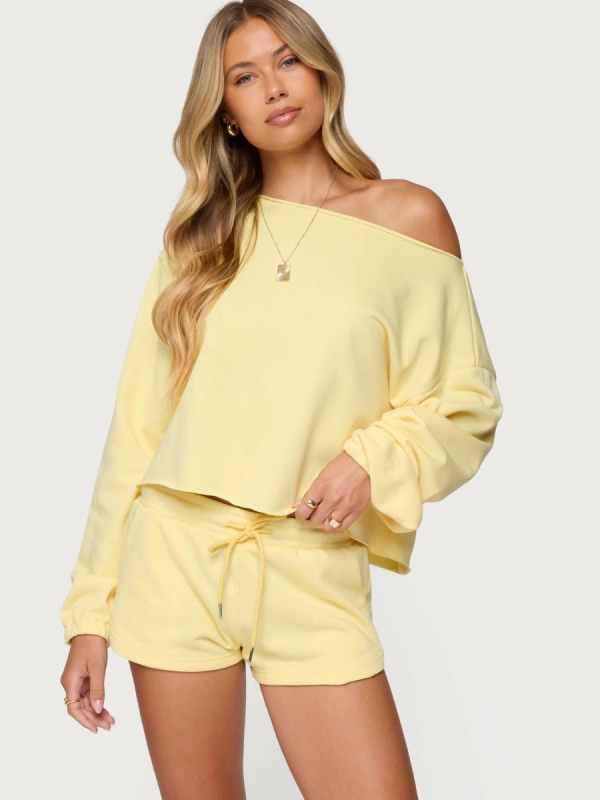 Ženski jednofarbni casual set: hoodie s dugim rukavima i isrezom te šorcevi s elastičnim pojasom i vezicom, udoban i svestran