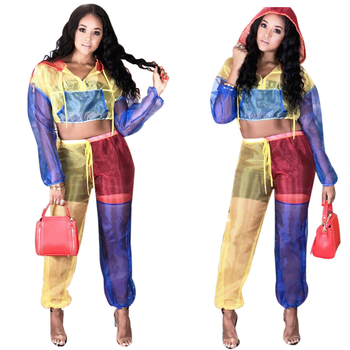 M806 Дамски мрежест костюм с качулка и панелни шевове, спортно-готически стил, къси панталони