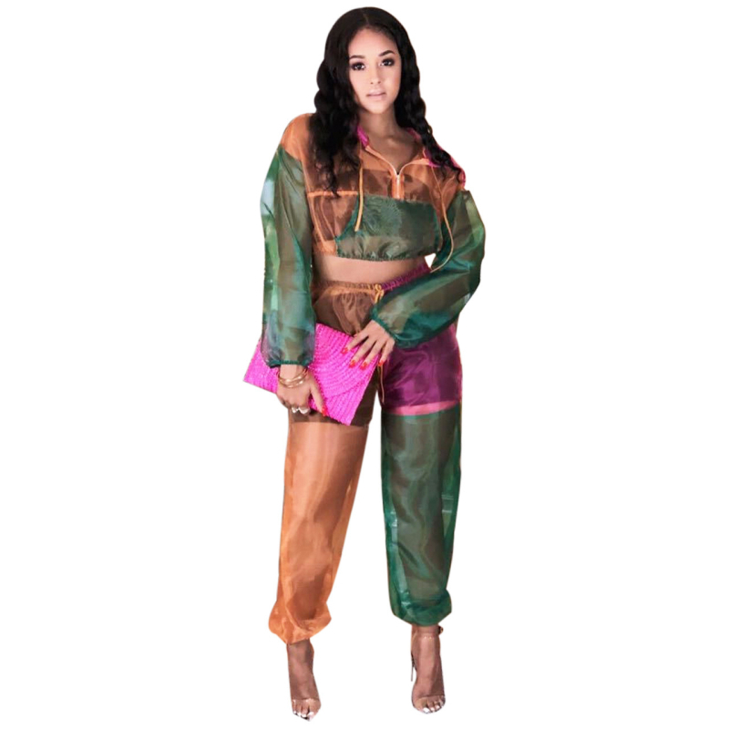 M806 Дамски мрежест костюм с качулка и панелни шевове, спортно-готически стил, къси панталони