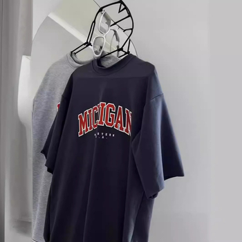 Дамски летен двучастков комплект с отпечатан къс ръкав суитшърт и дълги панталони, лято 2024