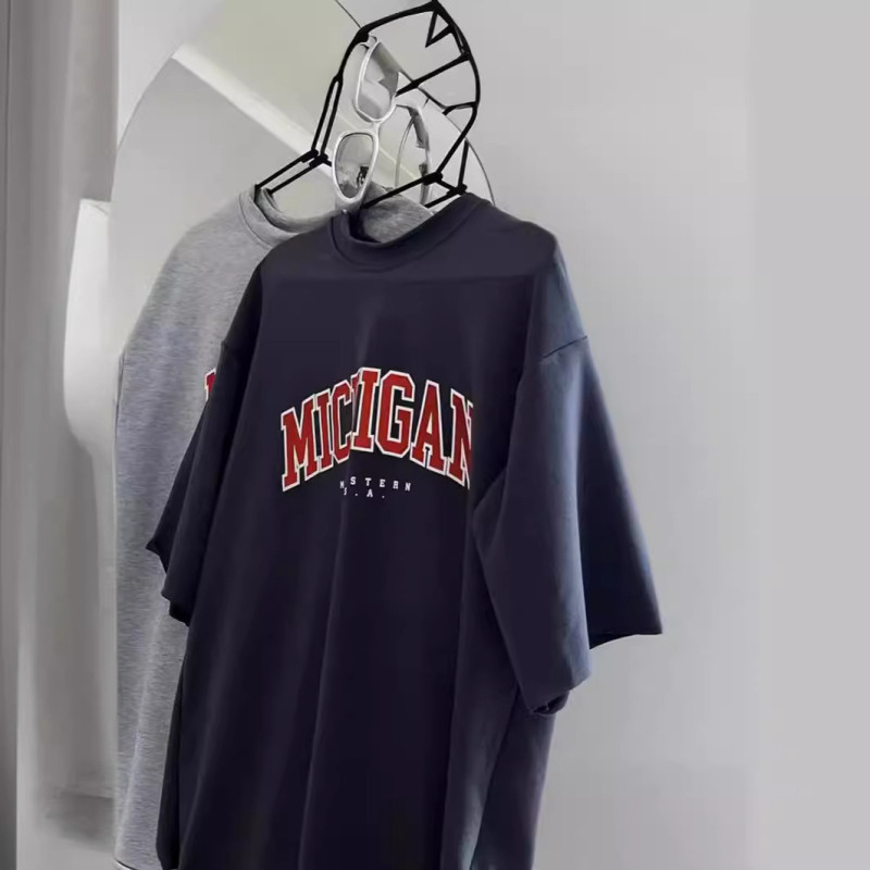 Дамски летен двучастков комплект с отпечатан къс ръкав суитшърт и дълги панталони, лято 2024