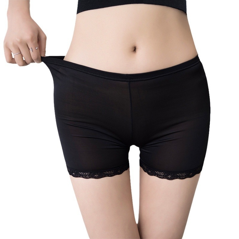 Široke šorceve s čipkom za plus veličine, culottes stil, ledena svila materijal, duljina 3/4