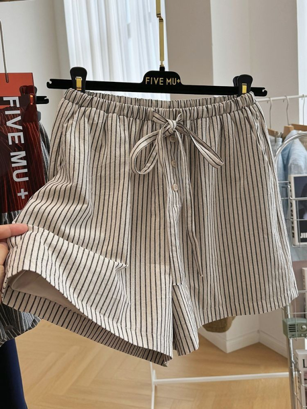 Ženski plus veličine ljetne šortse s elastičnim pojasom i šnuralom, prugaste, širokog kroja, A-linija, lagan materijal