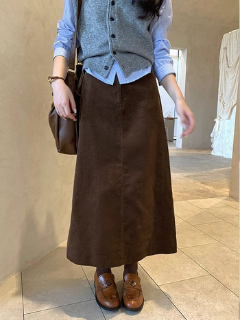Francuska retro corduroy suknja za žene, zimska 2025 kolekcija, elegantna duga ravna suknja smeđe boje