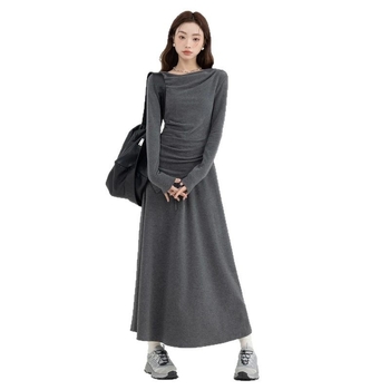 Двучастен комплект за жени: дълъг ръкав, висока талия, неравномерно горнище и пола, есен 2024