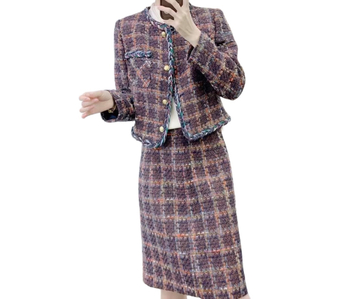 Двукомпонентен костюм: сако и пола, стил светска дама, вдъхновен от Chanel, есен-зима 2025